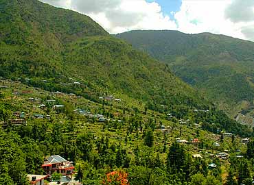 dharamkot tourist village
