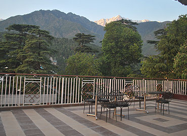 terrace restaurant in mcleodganj